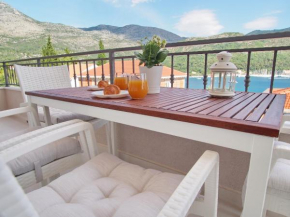 Гостиница Amazing Sea View Apartment Petra & Paula  Слано